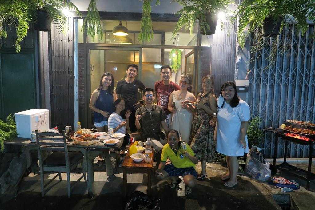 Assembly Hostel Bangkok Ngoại thất bức ảnh